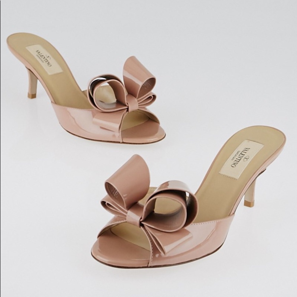 Valentino Garavani Bow Peep Toe Kitten Heels